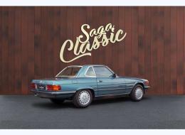 Mercedes-Benz SL 560 (R107)