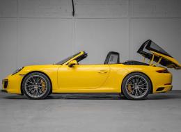 Porsche 991 .2 Targa 4 GTS *Racing yellow*