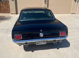 Ford Mustang V8 Coupé