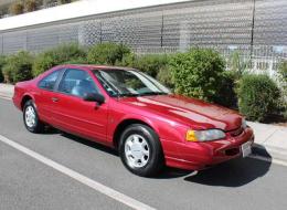 Ford Thunderbird V8 4.6 LX Coupé
