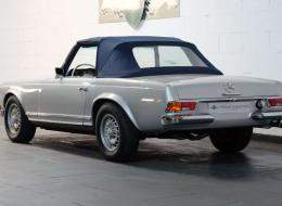 Mercedes-Benz SL 280 Pagode