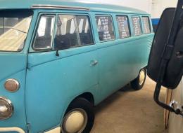 Volkswagen Combi VW T1 splitwindow bus 1973