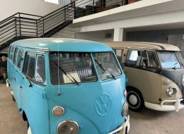 Volkswagen Combi VW T1 splitwindow bus 1973