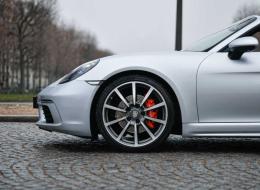 Porsche 718 Boxster S cabriolet *Boîte PDK*