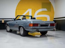 Mercedes-Benz SL 300