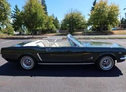 Ford Mustang V8 Cabriolet