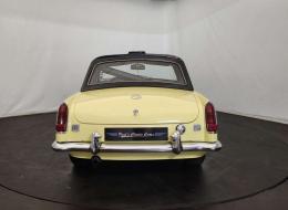 MG B