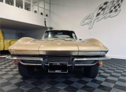 Chevrolet Corvette C2 V8 327 5.3L