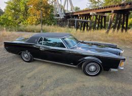 Lincoln Continental Mark III 