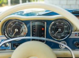 Mercedes-Benz SL 280 Pagode