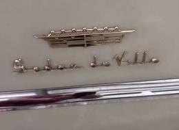 Cadillac De Ville