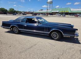 Lincoln Continental Mark V