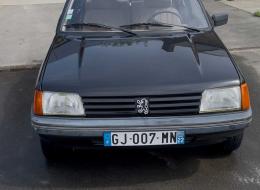 Peugeot 205 Automatic 