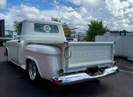 Chevrolet Pick-up Short Bed Stepside