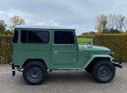 Toyota Land Cruiser FJ40
