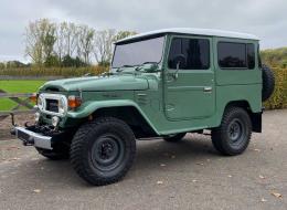 Toyota Land Cruiser FJ40