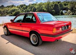 BMW Série 3 E30 320i Coupé
