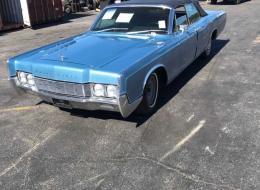 Lincoln Continental Convertible 