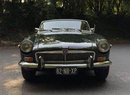 MG B 1800