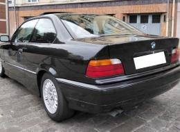 BMW Série 3 E36 - 325 i Coupé BVA 
