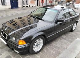 BMW Série 3 E36 - 325 i Coupé BVA 