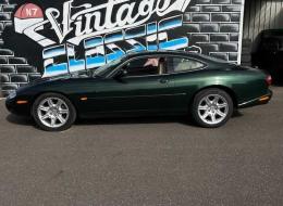 Jaguar XK8 coupe