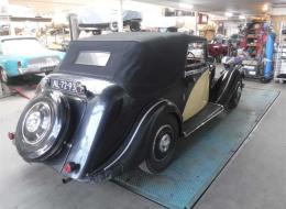 Brough Superior avec 6 cyl. Hudson bloc-moteur