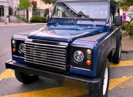 LandRover Defender 90