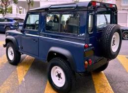 LandRover Defender 90