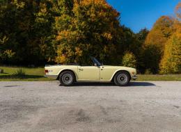 Triumph TR6 1969 – Jasmine Yellow  - 100% Matching 