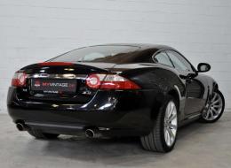 Jaguar Série - XK V8 Coupé 4.2i V8 298cv
