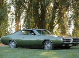 Dodge Charger SE