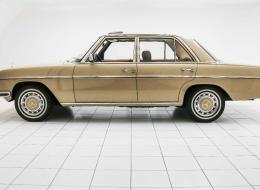 Mercedes-Benz 200 W115 Strich Acht Never restored - All original
