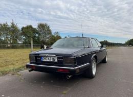 Daimler Double Six