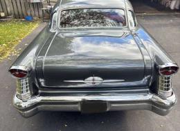 Oldsmobile 88 V8 Coupé