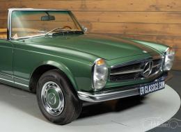 Mercedes-Benz SL 230