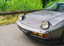 Porsche 928 S