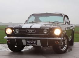 Ford Mustang V8 Fastback