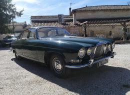 Jaguar MK 10