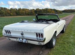 Ford Mustang Cabriolet Code C