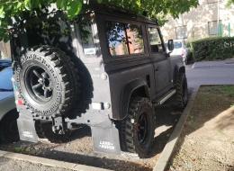 LandRover Defender