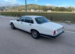 Jaguar Série - XJ 5,3 L - V12 Série III - HE Séverine