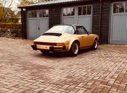 Porsche 911 Targa