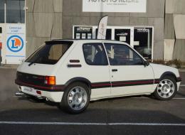Peugeot 205 GTI 1.9 122ch (Suisse)
