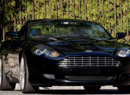 Aston Martin DB 9