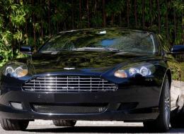 Aston Martin DB 9