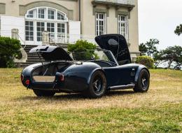 AC Cobra HTM 427