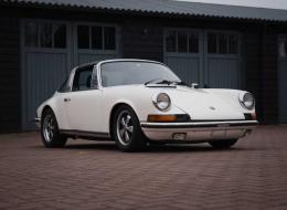 Porsche 911 2.4 T Targa 