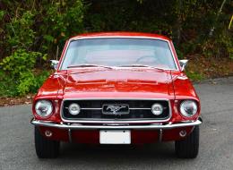 Ford Mustang V8 Fastback