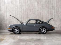 Porsche 911 2.0 S